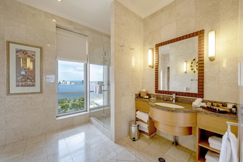 Duxton Hotel Perth - Accommodation Mermaid Beach 13