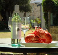 Lazy Lobster Holiday Units  Chalets - Accommodation Mermaid Beach
