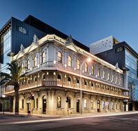 The Melbourne Hotel - Accommodation Mermaid Beach