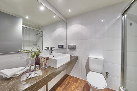 Mercure Perth - Accommodation Mermaid Beach 17
