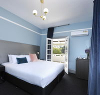 The Stirling Arms Hotel - Accommodation Mermaid Beach
