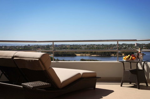 Residence On Langley Park - Accommodation Mermaid Beach 19