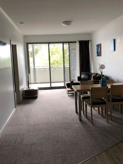 Morisset Serviced Apartments - Accommodation Mermaid Beach 24