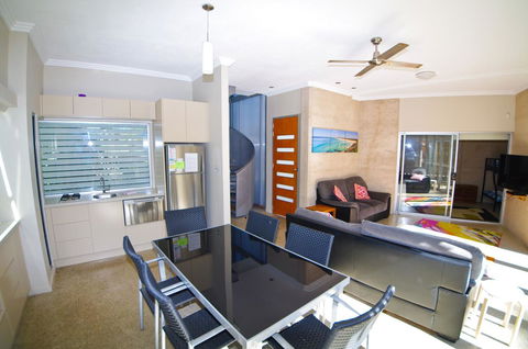 Crescent Head Spa Villa - Accommodation Mermaid Beach 15