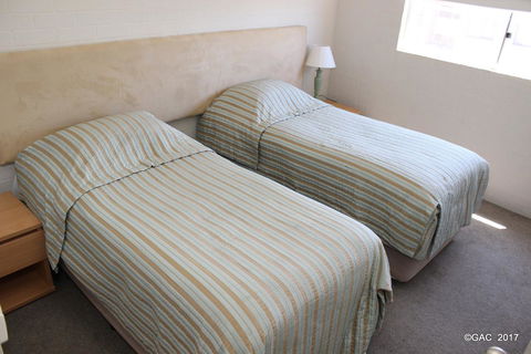 Mollymook Cove Apartments - Accommodation Mermaid Beach 17