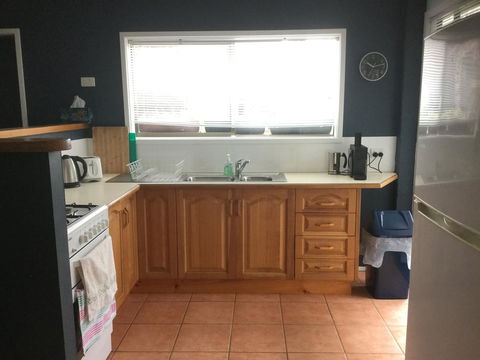 Jetz Bungalow - Accommodation Mermaid Beach 7