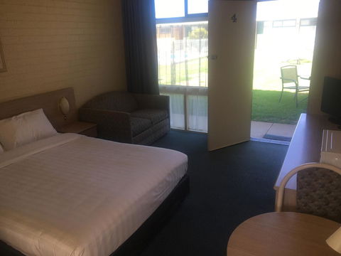 Junee Motor Inn - Accommodation Mermaid Beach 0