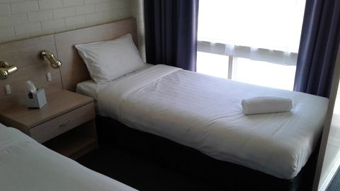 Junee Motor Inn - Accommodation Mermaid Beach 4