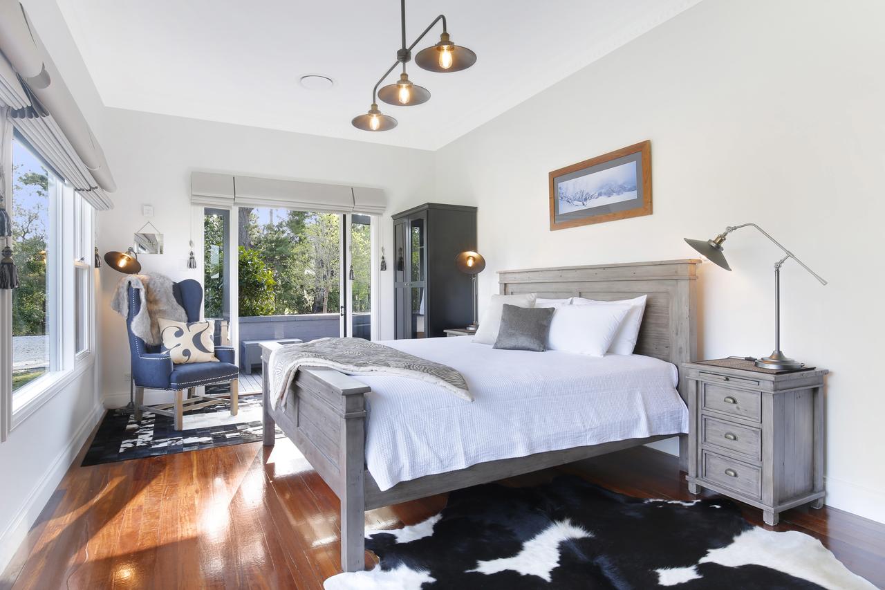 Barrengarry NSW Accommodation Mermaid Beach