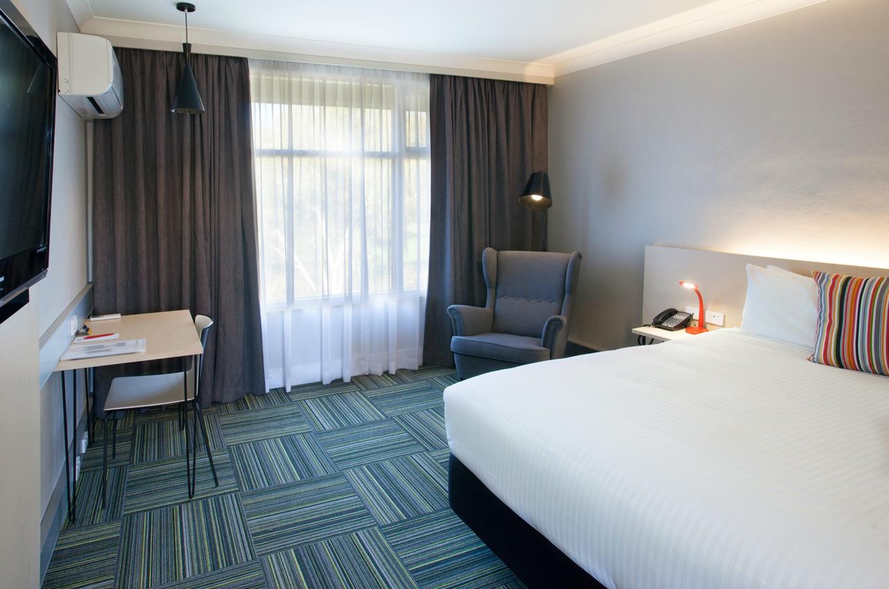  Accommodation Mermaid Beach