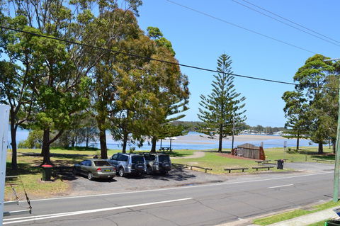 Sundial Holiday Units - Accommodation Mermaid Beach 7