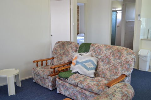 Sundial Holiday Units - Accommodation Mermaid Beach 40