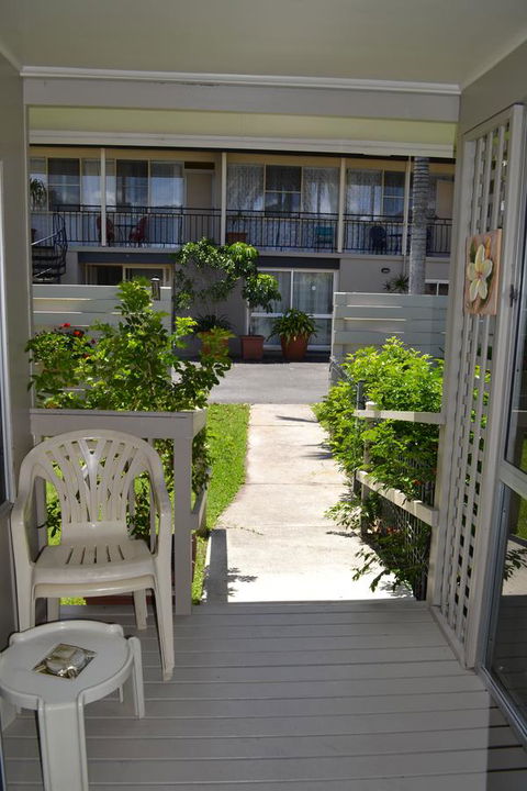 Sundial Holiday Units - Accommodation Mermaid Beach 27
