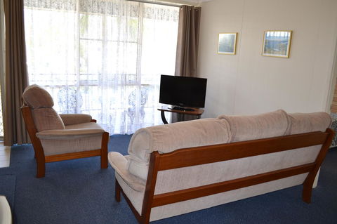 Sundial Holiday Units - Accommodation Mermaid Beach 16