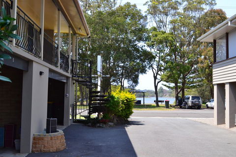 Sundial Holiday Units - Accommodation Mermaid Beach 15
