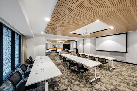 Vibe Hotel North Sydney - Accommodation Mermaid Beach 10
