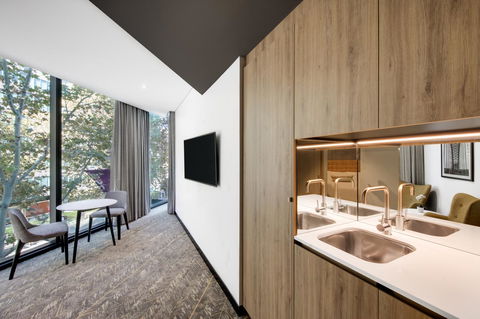 Vibe Hotel North Sydney - Accommodation Mermaid Beach 25