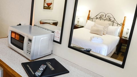 Almond Inn - Accommodation Mermaid Beach 21