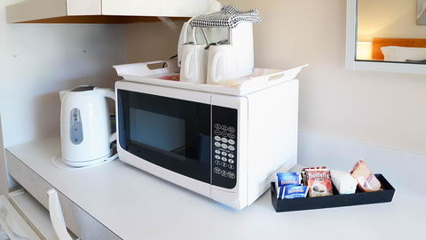 Almond Inn - Accommodation Mermaid Beach 22