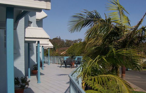 Breakers Apartments - Accommodation Mermaid Beach 14