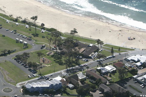 Breakers Apartments - Accommodation Mermaid Beach 17