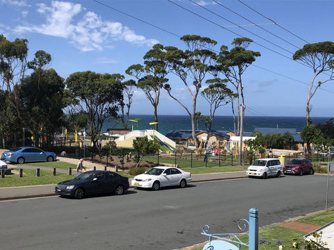 Breakers Apartments - Accommodation Mermaid Beach 5