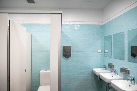 Wake Up! Bondi Beach - Accommodation Mermaid Beach 36