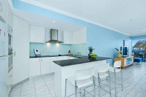 On The Beach Getaway - Accommodation Mermaid Beach 3