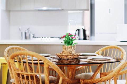 Modern & Cosy 2-Bedroom Apartment Hornsby - Accommodation Mermaid Beach 7