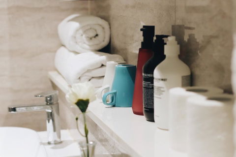 Modern & Cosy 2-Bedroom Apartment Hornsby - Accommodation Mermaid Beach 11