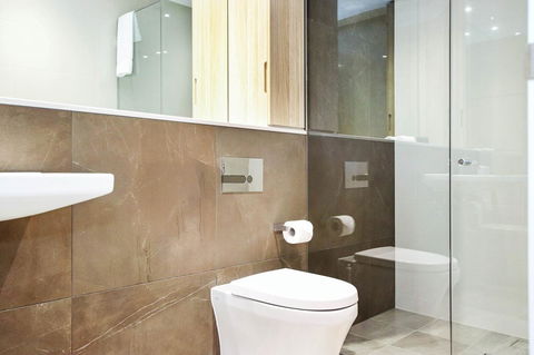 DD Apartments On Day - Accommodation Mermaid Beach 5