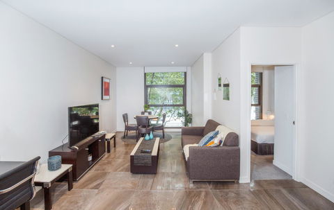 DD Apartments On Day - Accommodation Mermaid Beach 11