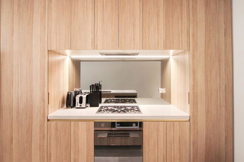 DD Apartments On Day - Accommodation Mermaid Beach 2