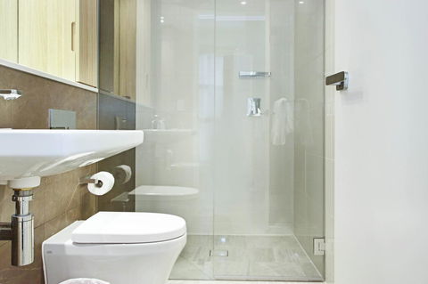 DD Apartments On Day - Accommodation Mermaid Beach 4