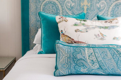 The Lord Byron - Accommodation Mermaid Beach 3