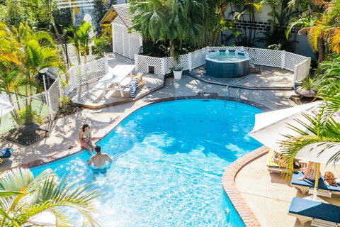 The Lord Byron - Accommodation Mermaid Beach 21