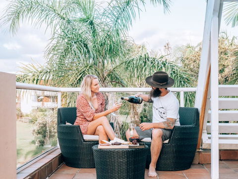 Waves Byron Bay - Accommodation Mermaid Beach 11