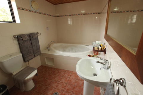 Great Escape Lofts - Accommodation Mermaid Beach 16