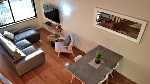 Great Escape Lofts - Accommodation Mermaid Beach 3