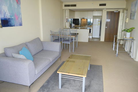 ACLiving Serviced Apartments - Accommodation Mermaid Beach 4