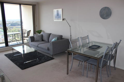 ACLiving Serviced Apartments - Accommodation Mermaid Beach 9