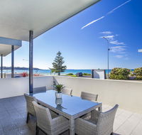 Beachfront Apartment Unit 2 - Accommodation Mermaid Beach