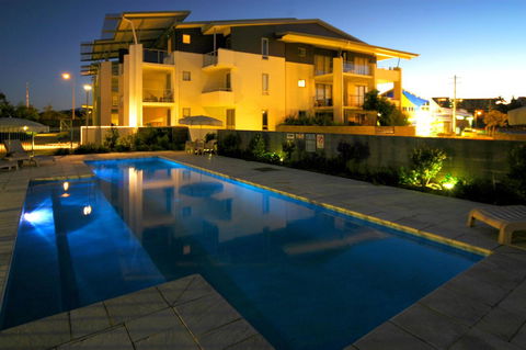 Pacific Marina Apartments - Accommodation Mermaid Beach 3