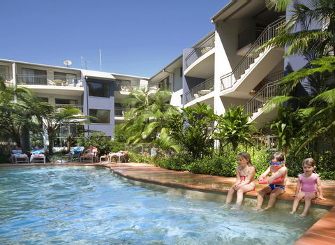 Flynns Beach Resort - Accommodation Mermaid Beach 0