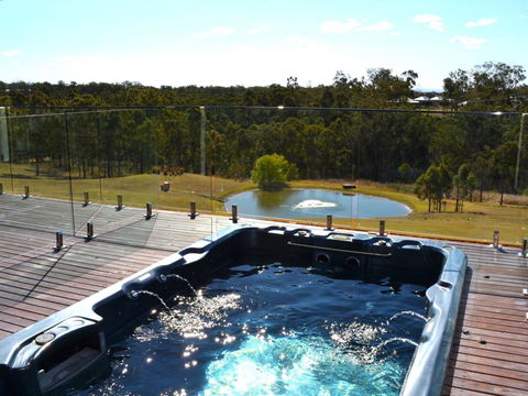 Wine Country Villas - Accommodation Mermaid Beach 9