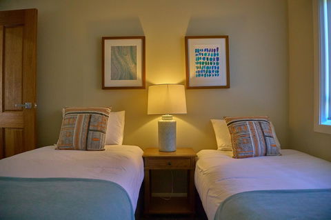 Hunter Oasis - Accommodation Mermaid Beach 21