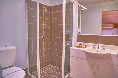 Hunter Oasis - Accommodation Mermaid Beach 18