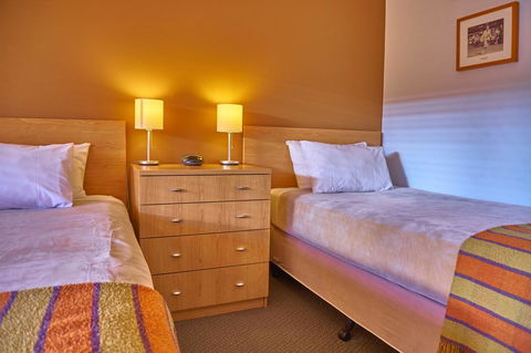 Hunter Oasis - Accommodation Mermaid Beach 20