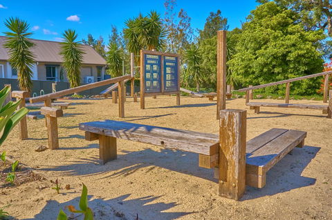 Hunter Oasis - Accommodation Mermaid Beach 32