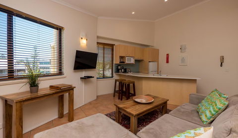 Byron Quarter Apartments - Accommodation Mermaid Beach 38